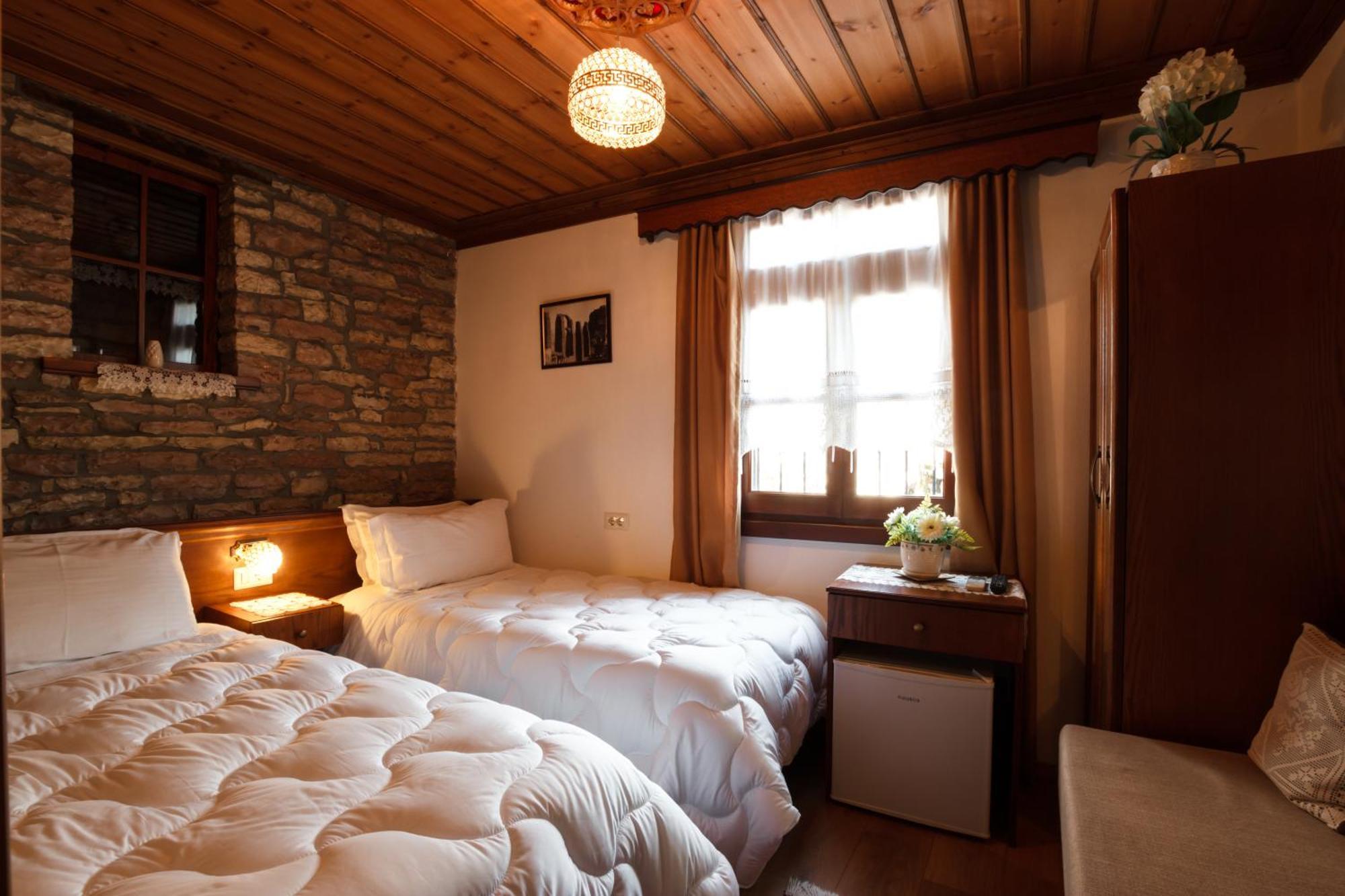 Pashai Hotel 3*