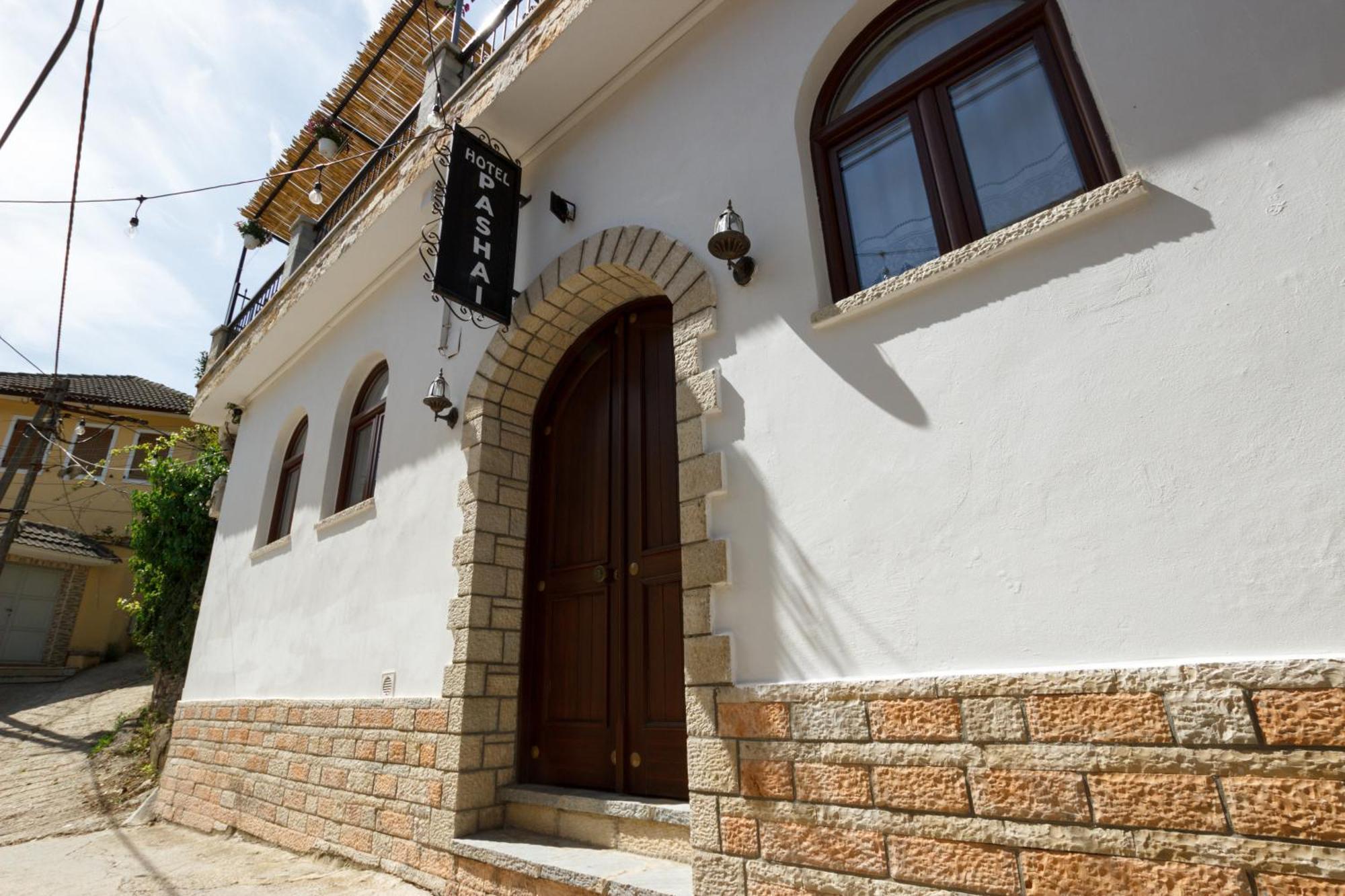Pashai Hotel 3*