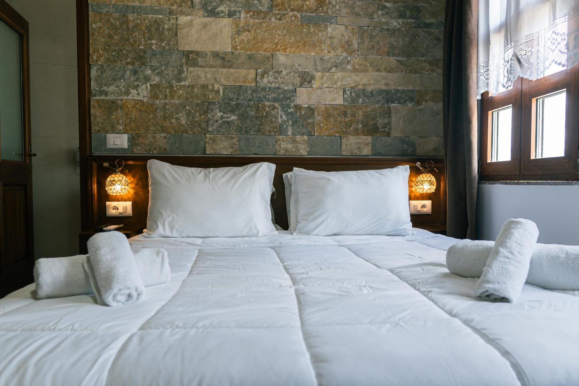 Hotel Pashai