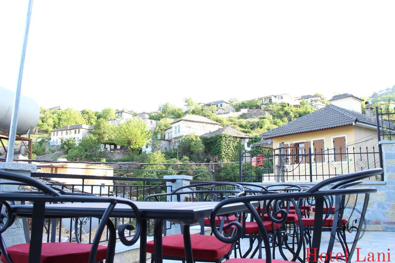 Pashai Gjirokastër